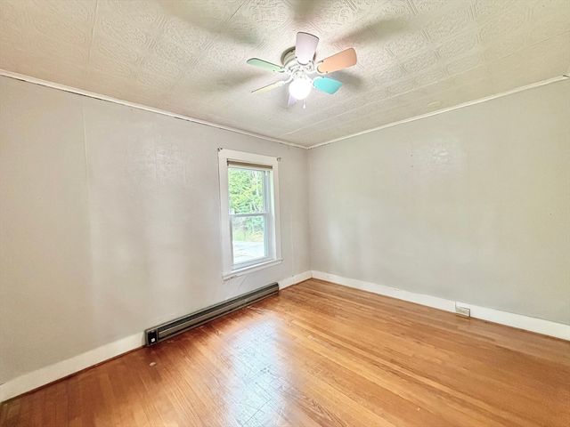 41 Pease Ave, Monson, MA 01057