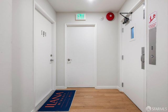 827 Corbett Avenue 101, San Francisco, CA 94131