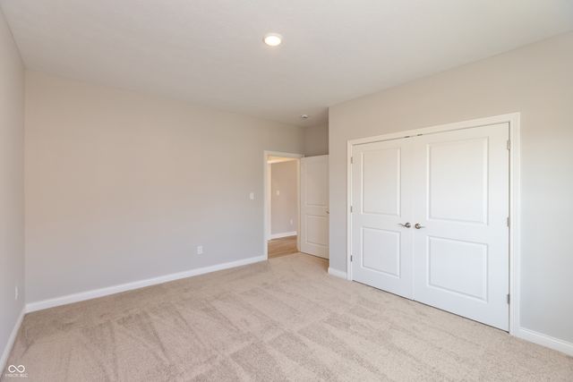 2331 Saddle Drive, Shelbyville, IN 46176