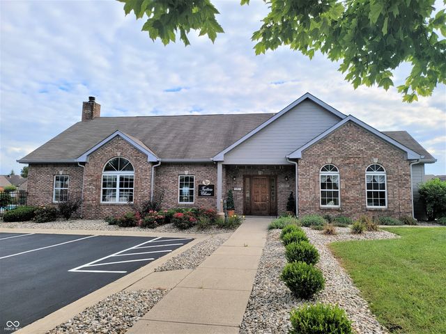 2331 Saddle Drive, Shelbyville, IN 46176