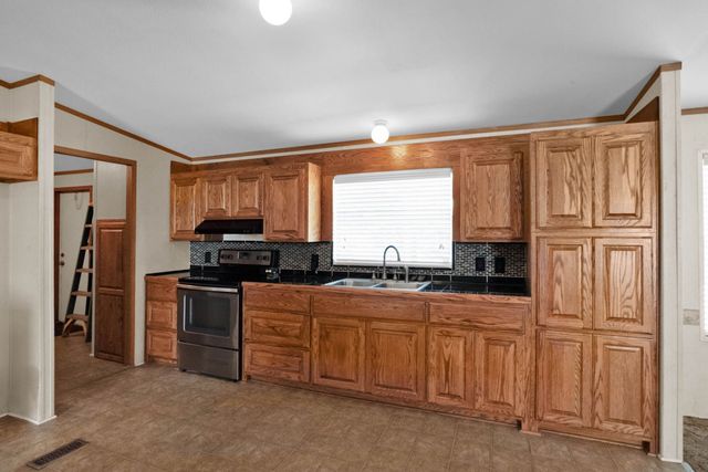 1417 Gray Lake Drive, Princeton, LA 71067