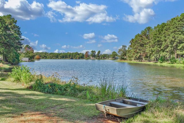 1417 Gray Lake Drive, Princeton, LA 71067