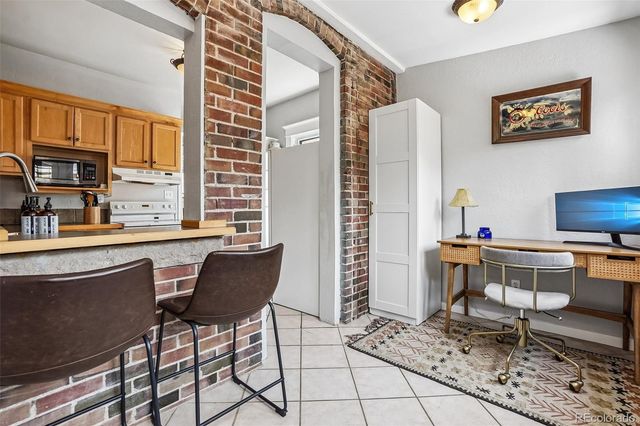 3031 E 10th Avenue, Denver, CO 80206