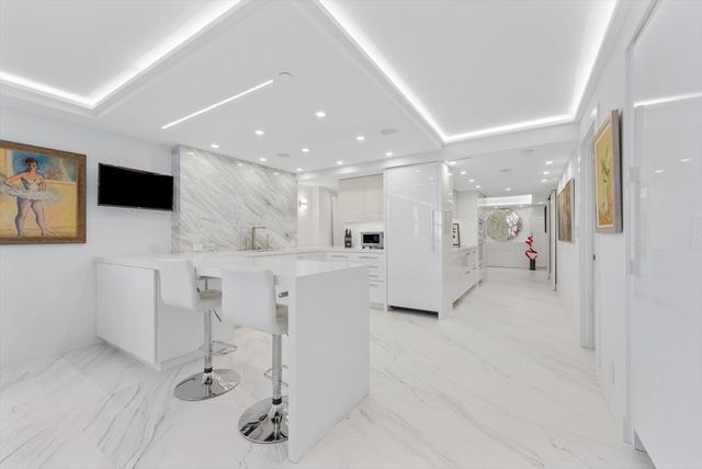 3407 S Ocean Boulevard 4a, Highland Beach, FL 33487