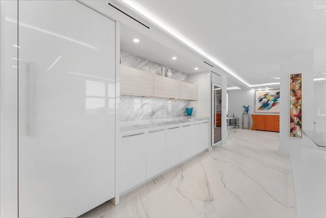 3407 S Ocean Boulevard 4a, Highland Beach, FL 33487