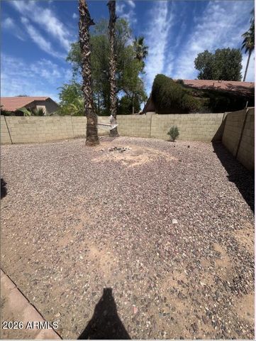 617 S GOLDEN KEY Street, Gilbert, AZ 85233