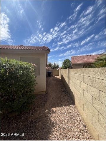 617 S GOLDEN KEY Street, Gilbert, AZ 85233