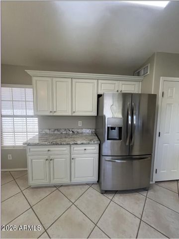 617 S GOLDEN KEY Street, Gilbert, AZ 85233