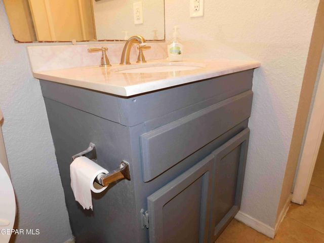 8609 PILGRIMAGE Circle, El Paso, TX 79912