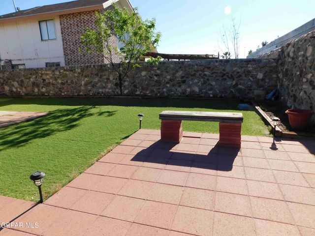 8609 PILGRIMAGE Circle, El Paso, TX 79912