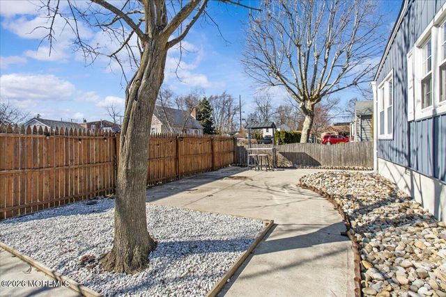 1018 Woodmere Drive, Keyport, NJ 07735