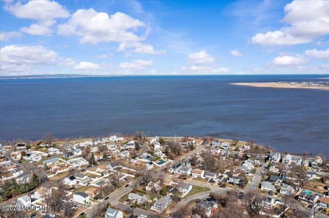 1018 Woodmere Drive, Keyport, NJ 07735