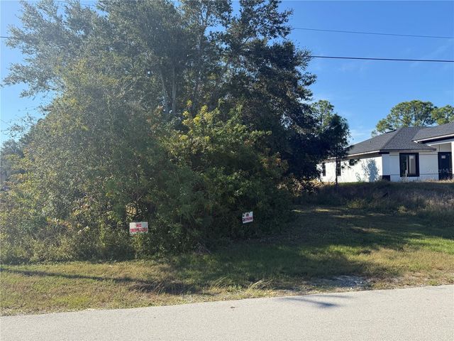 205 GILBERT AVENUE N, Lehigh Acres, FL 33971