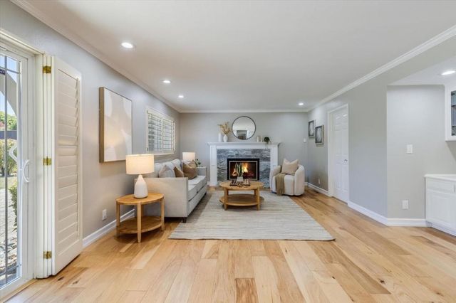 6660 Pebblewood Court, San Jose, CA 95120