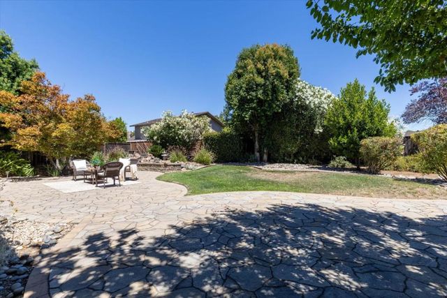 6660 Pebblewood Court, San Jose, CA 95120