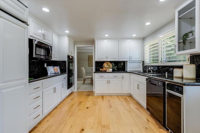 6660 Pebblewood Court, San Jose, CA 95120