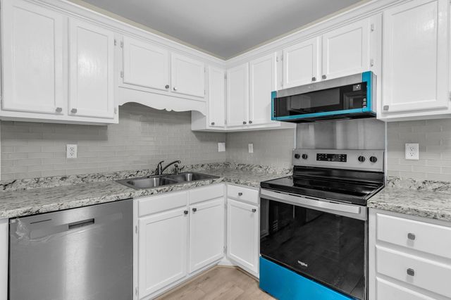 1925 Tropicana Road Unit 7-F, North Charleston, SC 29406