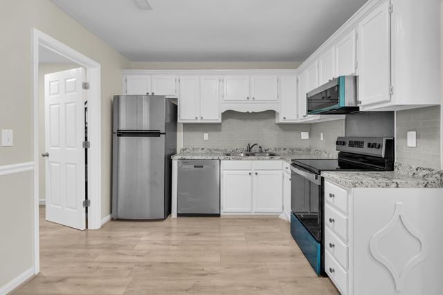 1925 Tropicana Road Unit 7-F, North Charleston, SC 29406
