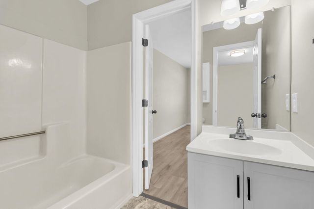 1925 Tropicana Road Unit 7-F, North Charleston, SC 29406
