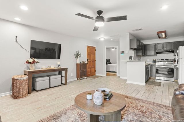 5322 Medical Dr E103, San Antonio, TX 78240