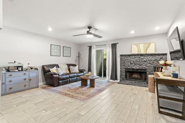 5322 Medical Dr E103, San Antonio, TX 78240