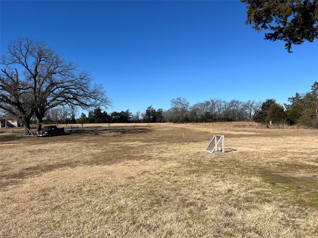 2051 County Road 2389, Pickton, TX 75471