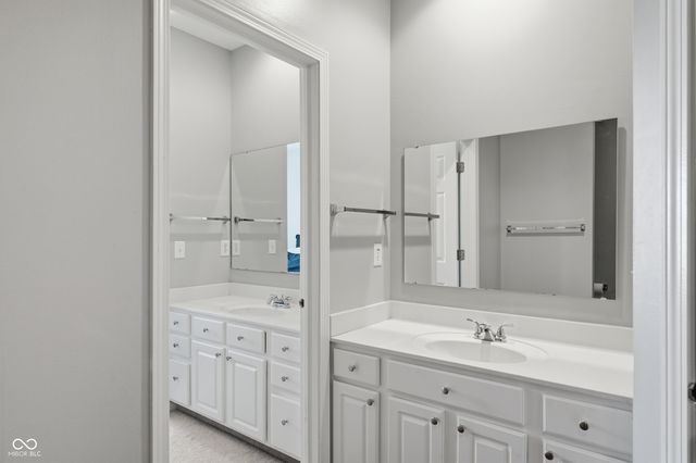 15552 Smithfield Drive, Westfield, IN 46074