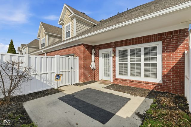 15552 Smithfield Drive, Westfield, IN 46074