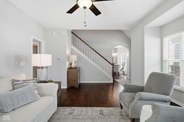 15552 Smithfield Drive, Westfield, IN 46074