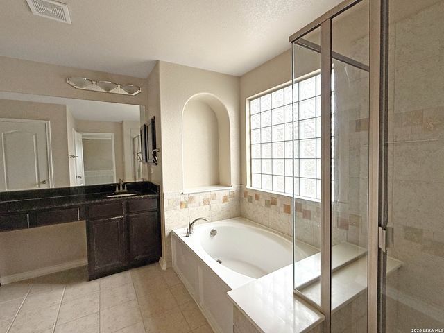 18014 Camino Del Mar, San Antonio, TX 78257