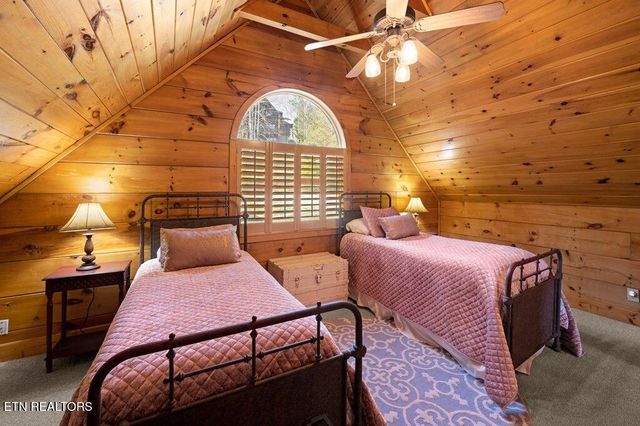 2603 Cedar Falls Way, Sevierville, TN 37862