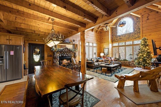 2603 Cedar Falls Way, Sevierville, TN 37862