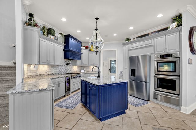 6982 Bladstone Road, Noblesville, IN 46062