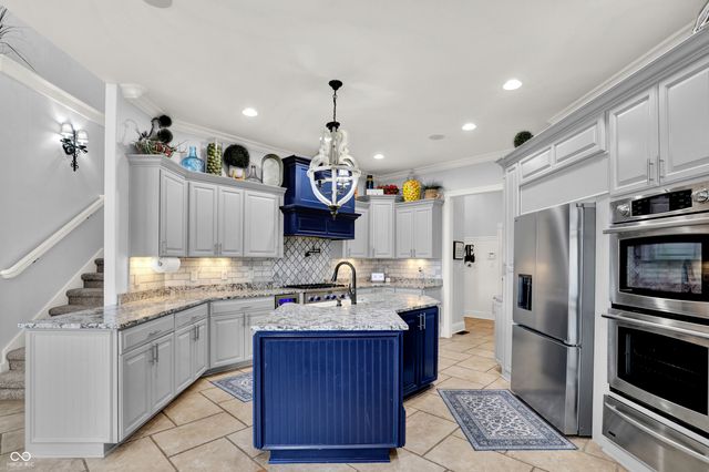 6982 Bladstone Road, Noblesville, IN 46062