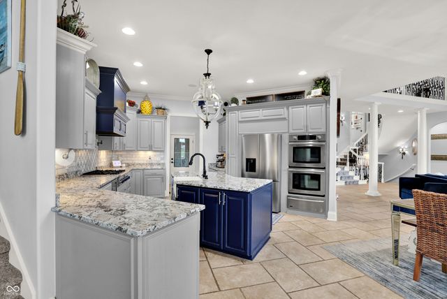 6982 Bladstone Road, Noblesville, IN 46062
