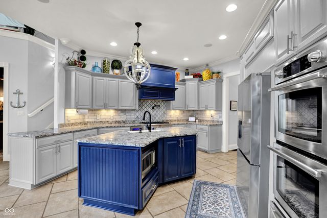 6982 Bladstone Road, Noblesville, IN 46062
