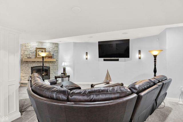 6982 Bladstone Road, Noblesville, IN 46062