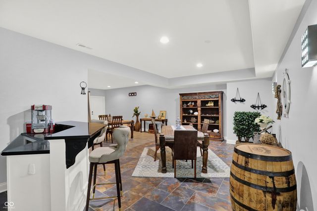 6982 Bladstone Road, Noblesville, IN 46062