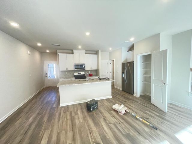 373 Timberland Avenue, Dawsonville, GA 30534