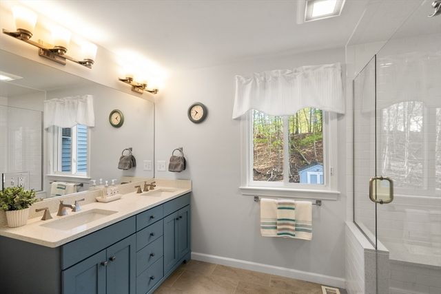 29 Carriage House Path, Ashland, MA 01721