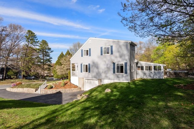 29 Carriage House Path, Ashland, MA 01721