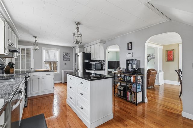 47 W Walnut St, Milford, MA 01757