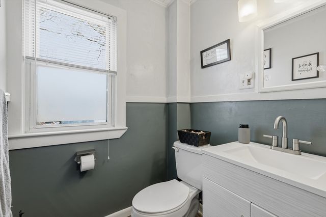 47 W Walnut St, Milford, MA 01757