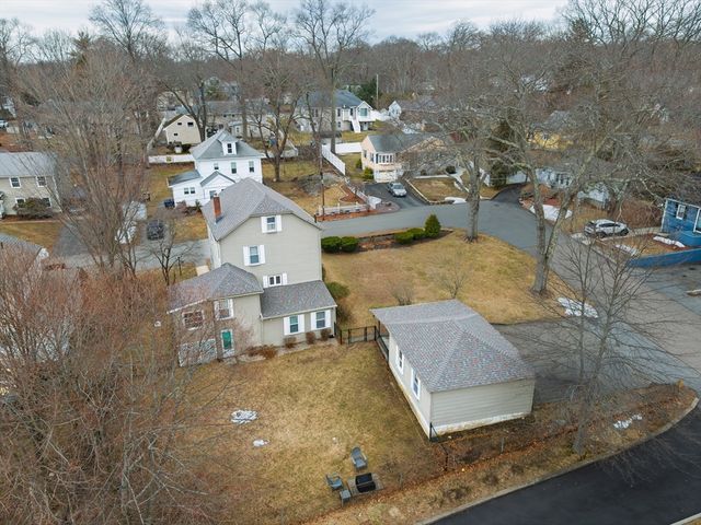 47 W Walnut St, Milford, MA 01757