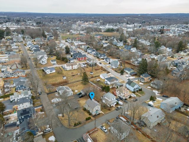 47 W Walnut St, Milford, MA 01757