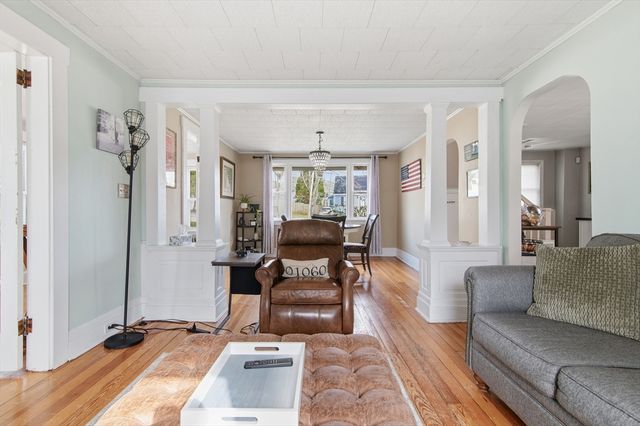 47 W Walnut St, Milford, MA 01757