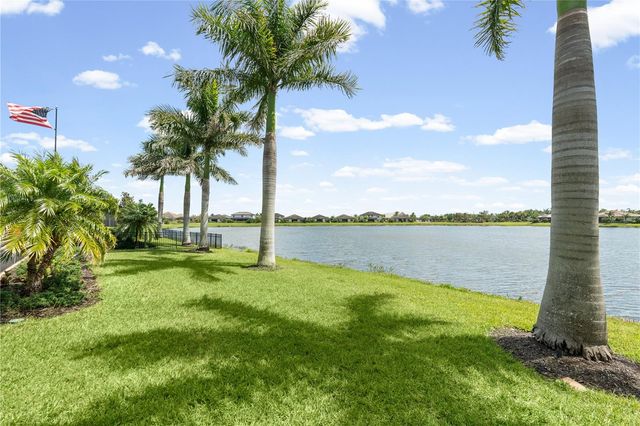 17056 POLO TRAIL, Lakewood Ranch, FL 34211