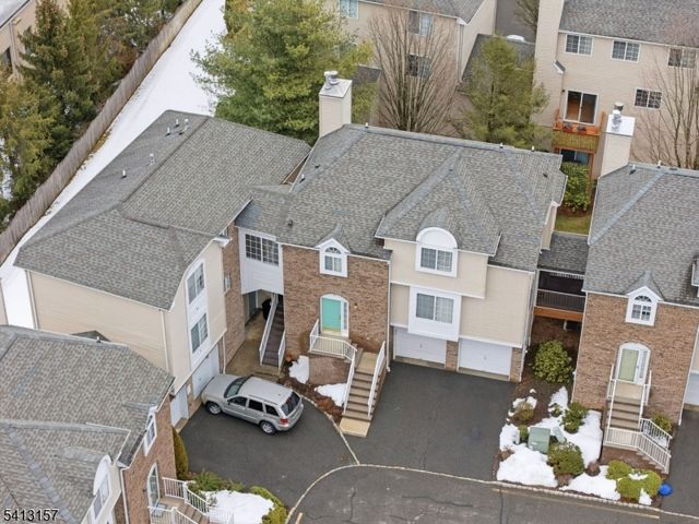 6 Whispering Way W Ondo, Berkeley Heights Twp., NJ 07922