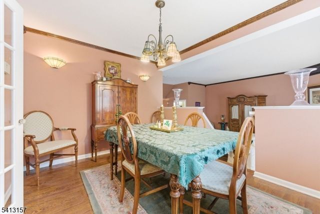 6 Whispering Way W Ondo, Berkeley Heights Twp., NJ 07922