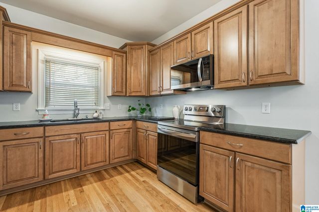 1837 BROOKVIEW LANE, Hoover, AL 35216